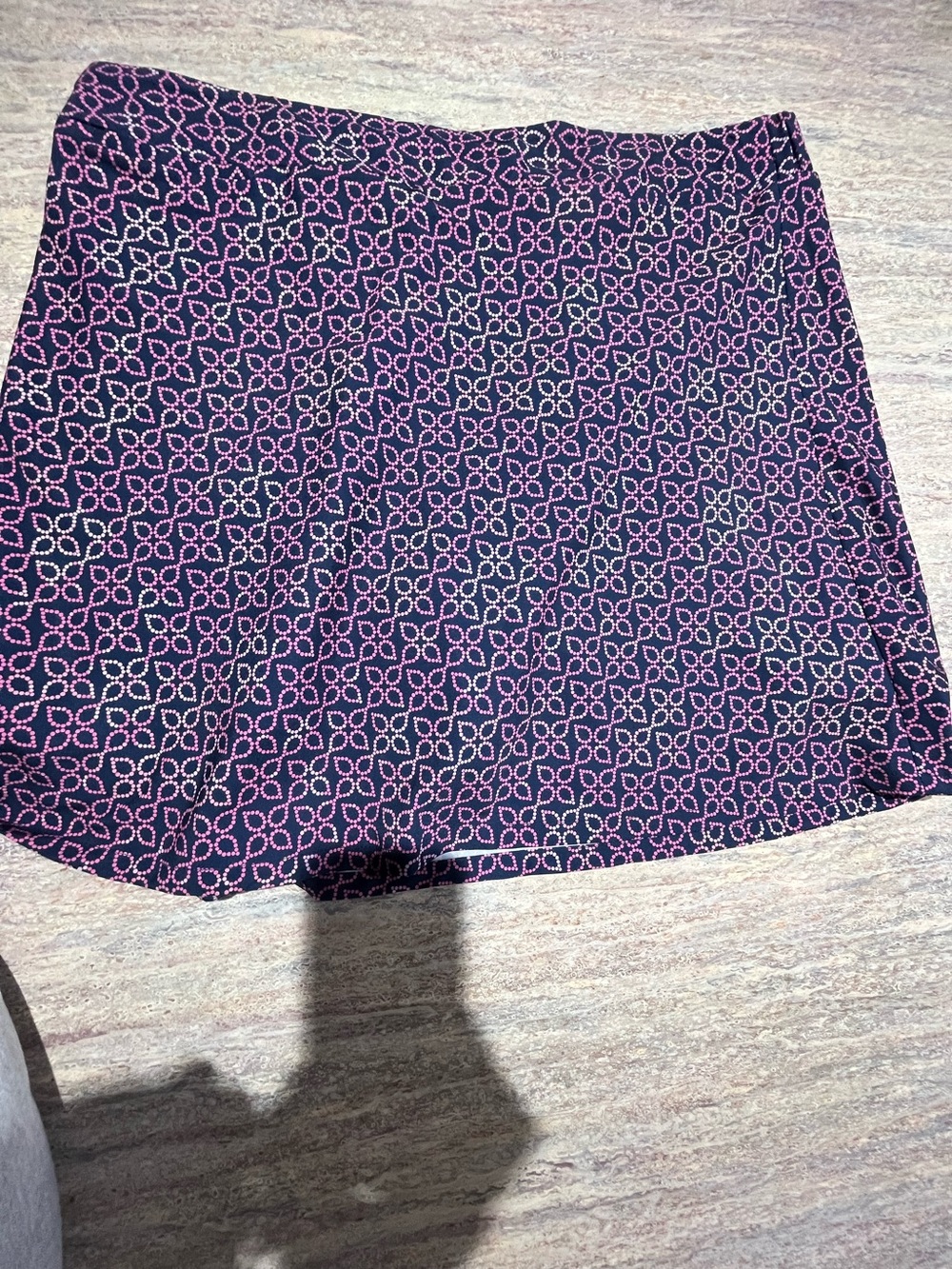 Croft and Barrow Pink Patterned Casual Navy Blue Skort XL EUC